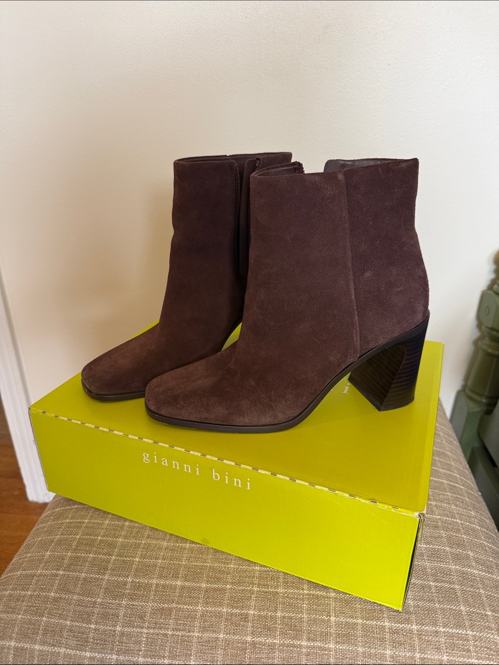 Gianni Bini Chocolate Brown Suede Ankle Booties